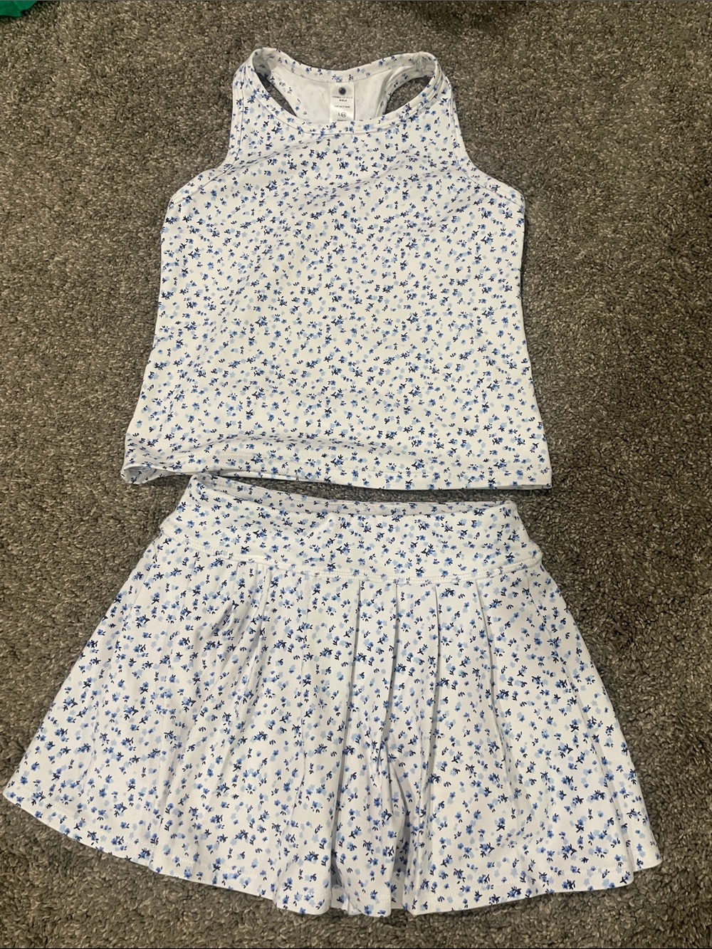 Yogalicious Girls White and Blue Floral Skort Set size 6x